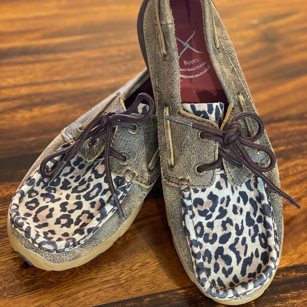 *LIKE NEW* Twisted X Slip On Shoe - Size 8